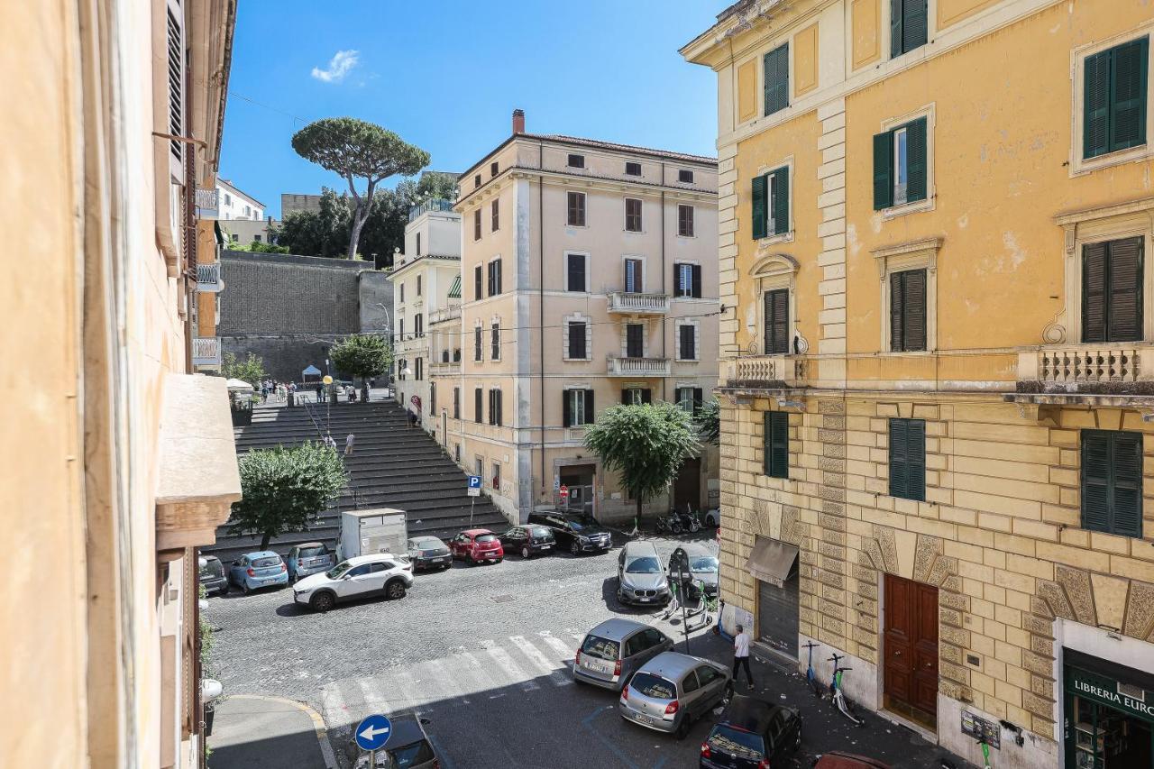 Vatican Museum By Rental In Rome Buitenkant foto